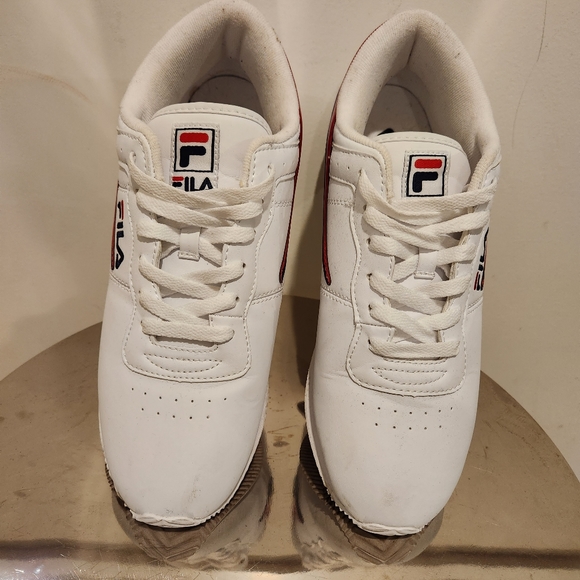 Fila - Picture 8 of 8